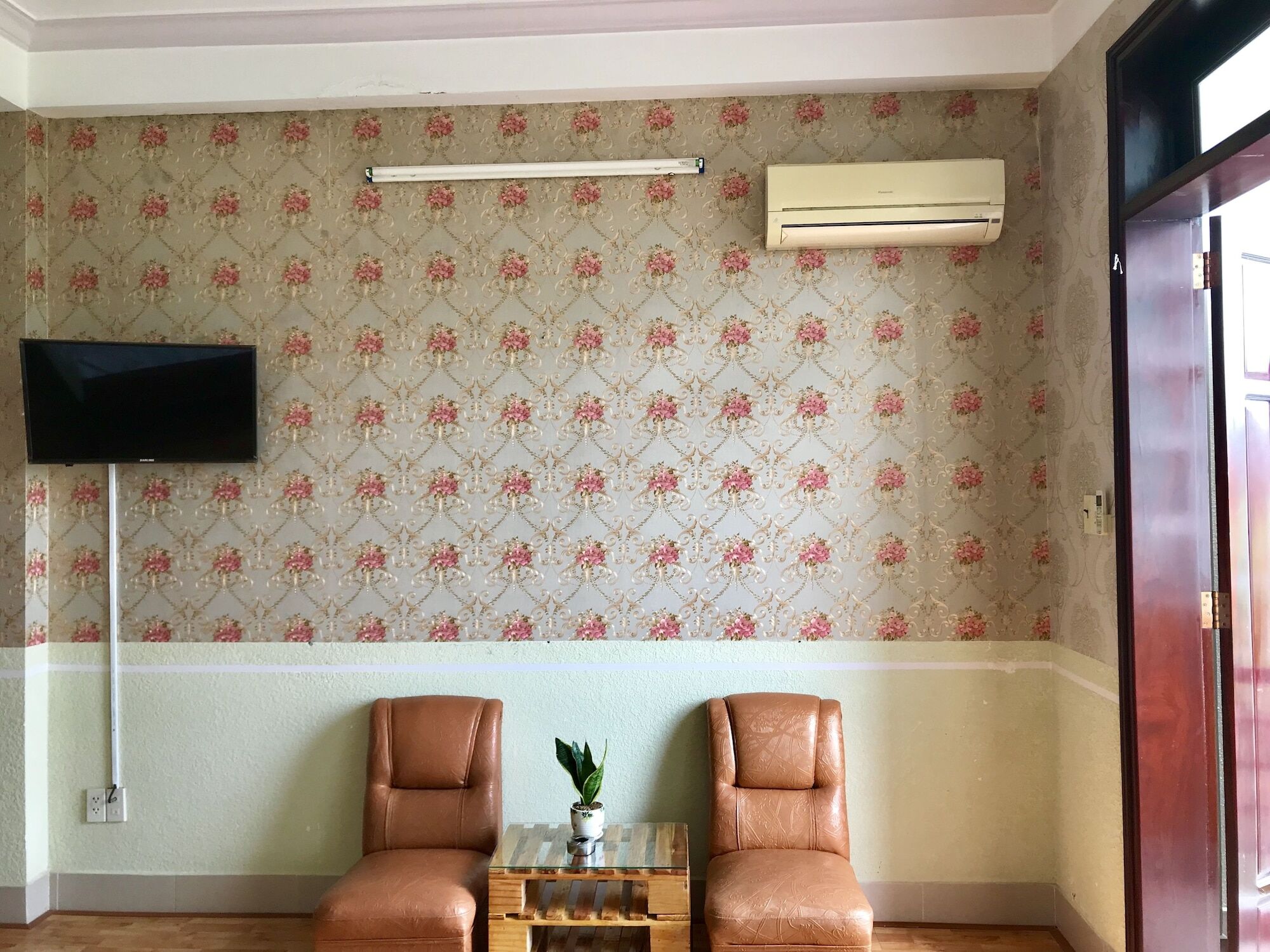 Mekong Land Bed & Breakfast Кан То Екстериор снимка